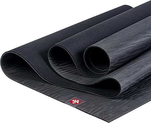 Manduka EKO Lite - Esterilla de yoga para mujeres y hombres, ligera, duradera, agarre antideslizante, 4 mm de grosor, 180,34 cm, gris carbón