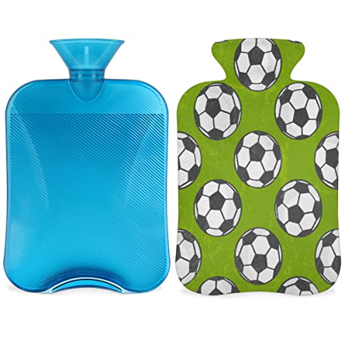 Botella de agua caliente con cubierta, diseño de fútbol deportivo con estampado de fútbol de 2 litros de capacidad para aliviar el dolor, pies y calambres menstruales